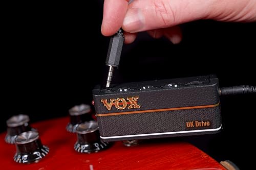 VOX ヘッドフォン ギターアンプ amPlug 3 UK Drive ケーブル不要 ギターに直接プラグ・イン 自宅練習に最適 電池駆動 エフェクト内蔵 100Wスタックサウンド AP3-UDの特徴・詳細 画像